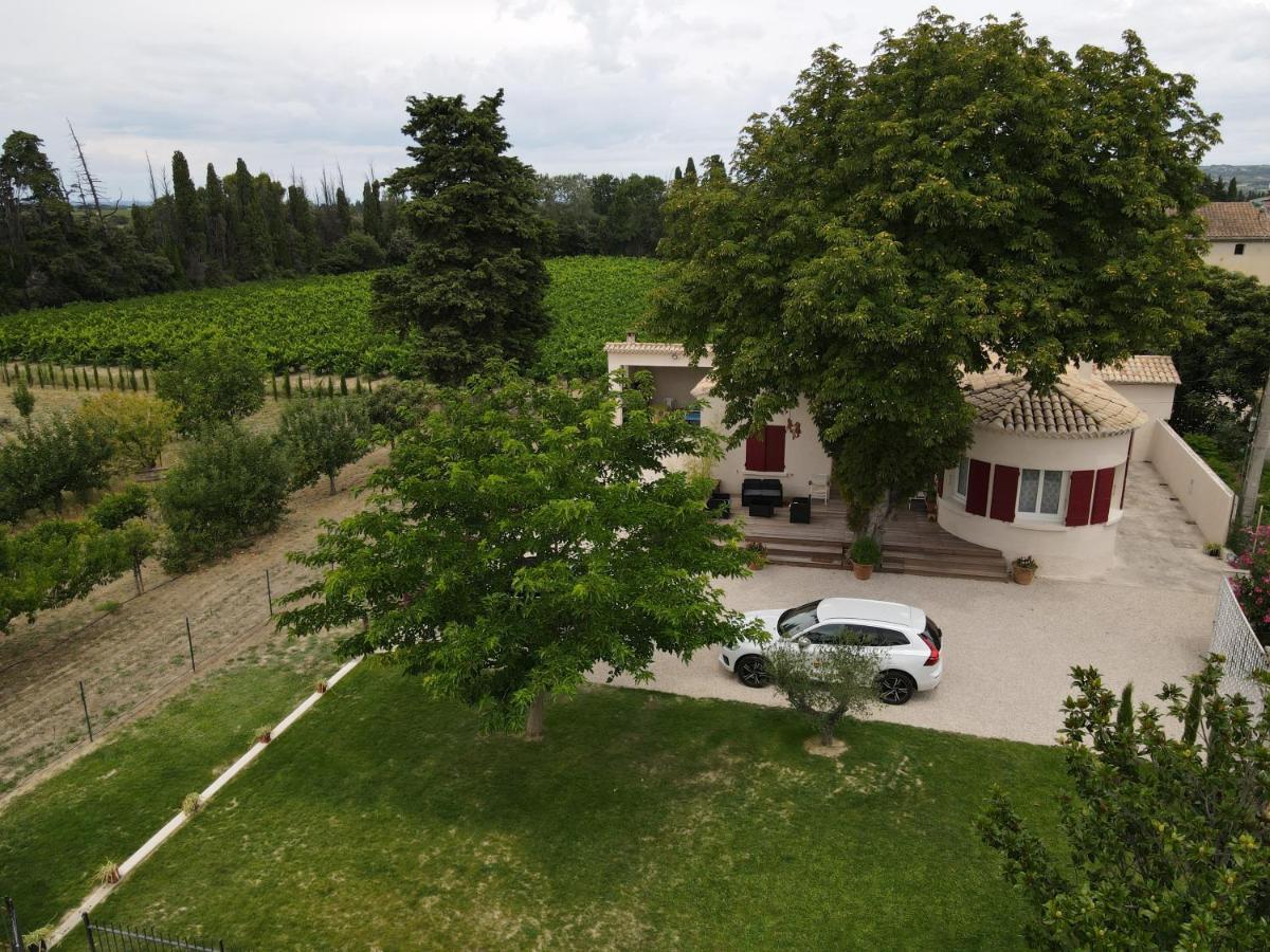 Villa La Bonbonne en Provence à Travaillan Extérieur photo